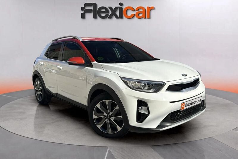 Blanco Usado 2018 Kia Stonic SUV | 13.490 € (Buen precio) - Imagen 1/4