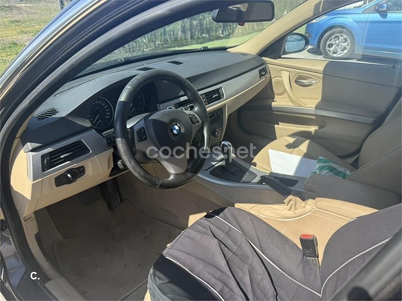 Usado BMW 325 218 CV (160 kW) 2006 Gris / plata Berlina
