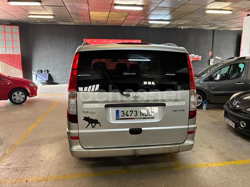 Usado Mercedes Viano 150 CV (110 kW) 2008 Gris / plata Monovolumen