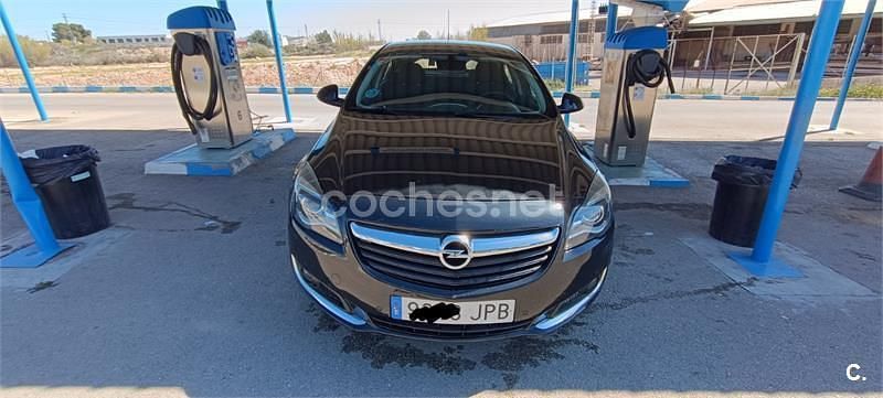 Usado Opel Insignia Business 120 CV (88 kW) 2016 Negro Berlina