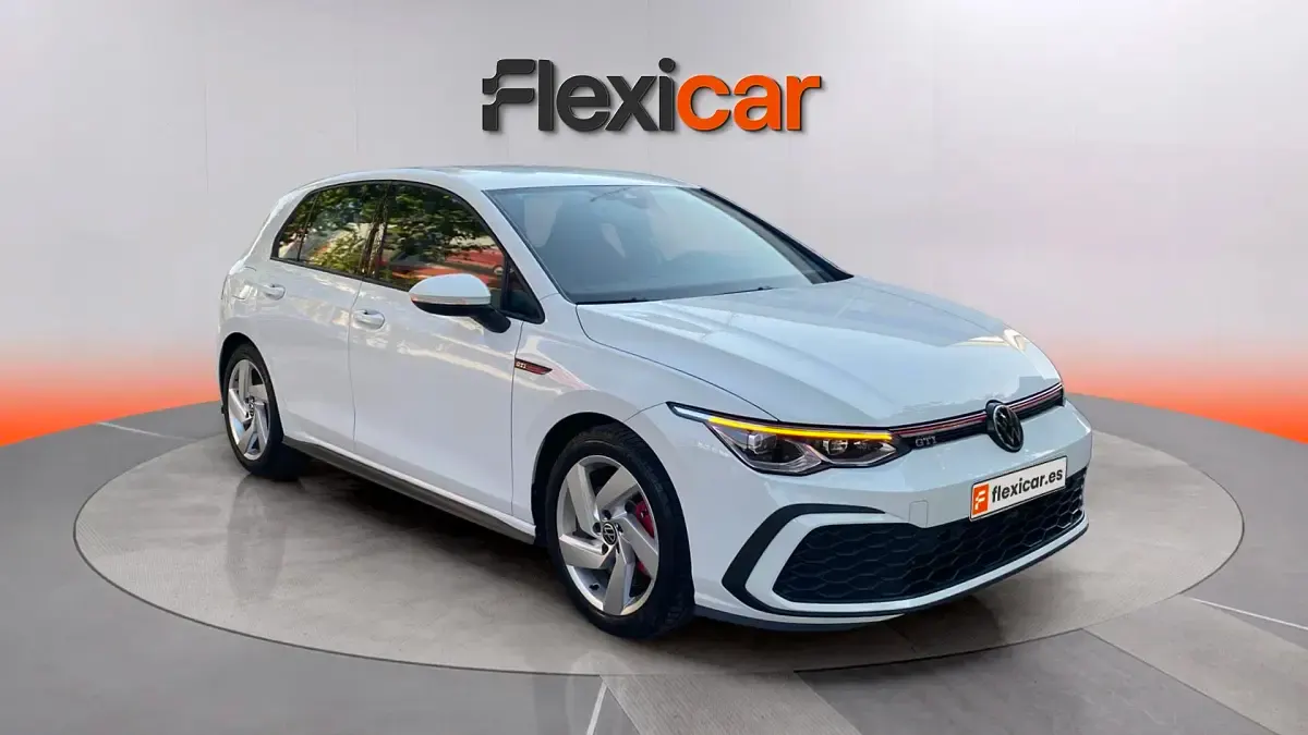 Usado VW Golf VIII GTI 245 CV (180 kW) 2024 Berlina