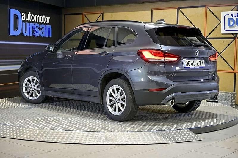 Usado BMW X1 151 CV (111 kW) 2022 Gris SUV