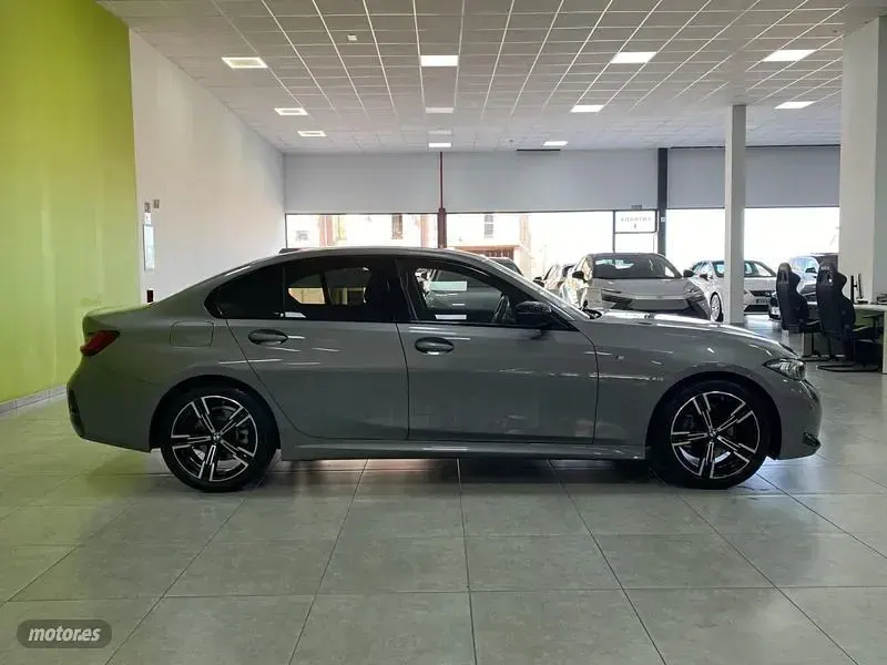 Usado BMW 318 M Sport 150 CV (110 kW) 2025 Gris Berlina