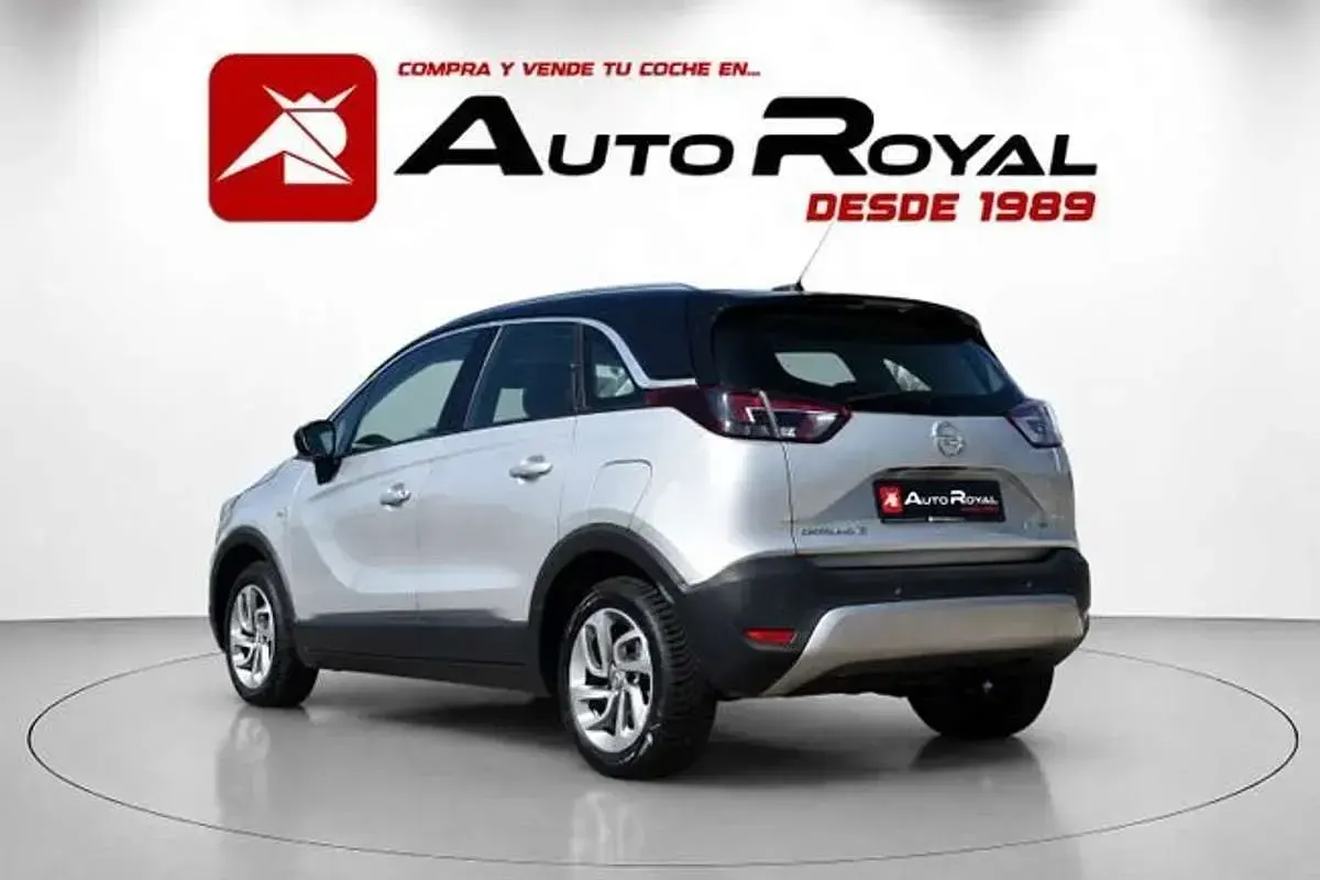 Usado Opel Crossland Selective 102 CV (75 kW) 2019 Plateado SUV