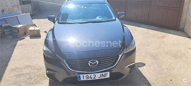 Usado Mazda 6 Luxury 150 CV (110 kW) 2016 Negro Familiar