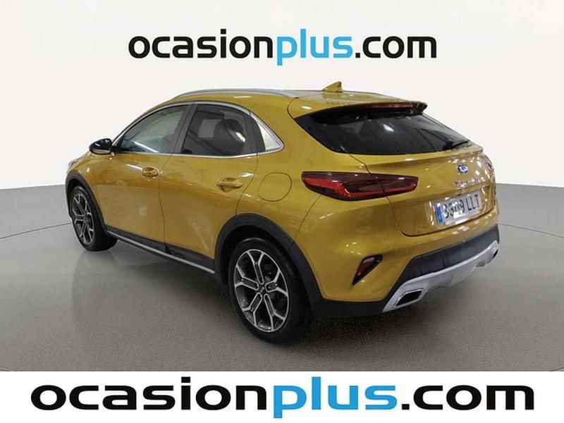 Usado Kia XCeed 140 CV (102 kW) 2020 Amarillo SUV