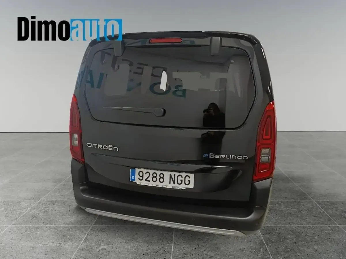 Usado Citroën Berlingo 100 kW (136 CV) 2025 Negro Monovolumen