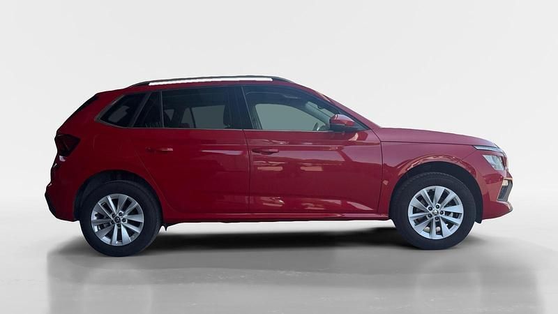 Usado Skoda Kamiq Selection 95 CV (69 kW) 2024 Rojo SUV