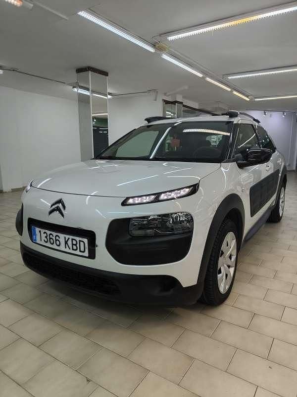Blanco Usado 2017 Citroën C4 Cactus Feel Utilitario | 7700 € (Buen precio) - Imagen 1/4
