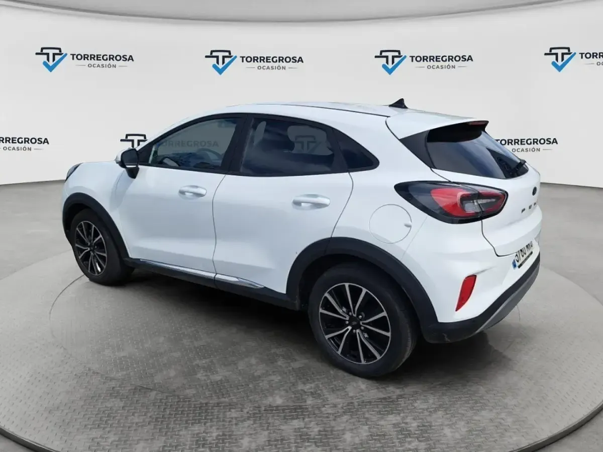 Usado Ford Puma Titanium 125 CV (91 kW) 2023 Blanco SUV