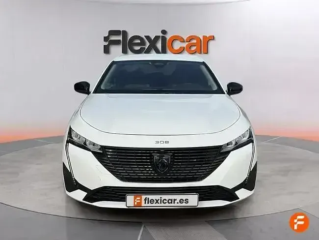 Usado Peugeot 308 Active 130 CV (95 kW) 2022 Blanco