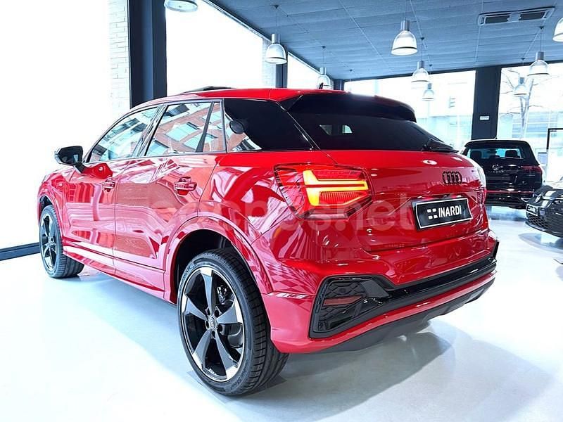 Rojo Usado 2024 Audi Q2 Comfort SUV | 34.990 € (Caro) - Imagen 1/4