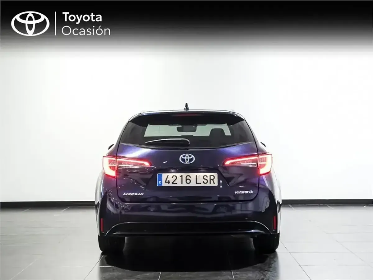 Usado Toyota Corolla Sport 122 CV (89 kW) 2021 Azul Familiar