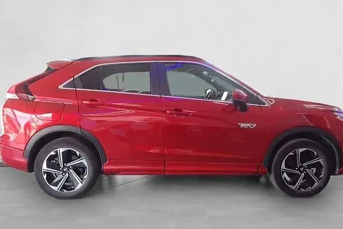 Usado Mitsubishi Eclipse Cross 188 CV (138 kW) 2022 SUV