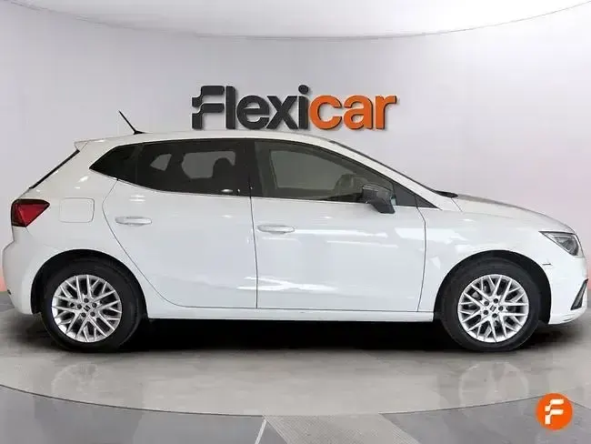 Usado Seat Ibiza XCELLENCE 115 CV (84 kW) 2024 Blanco Utilitario