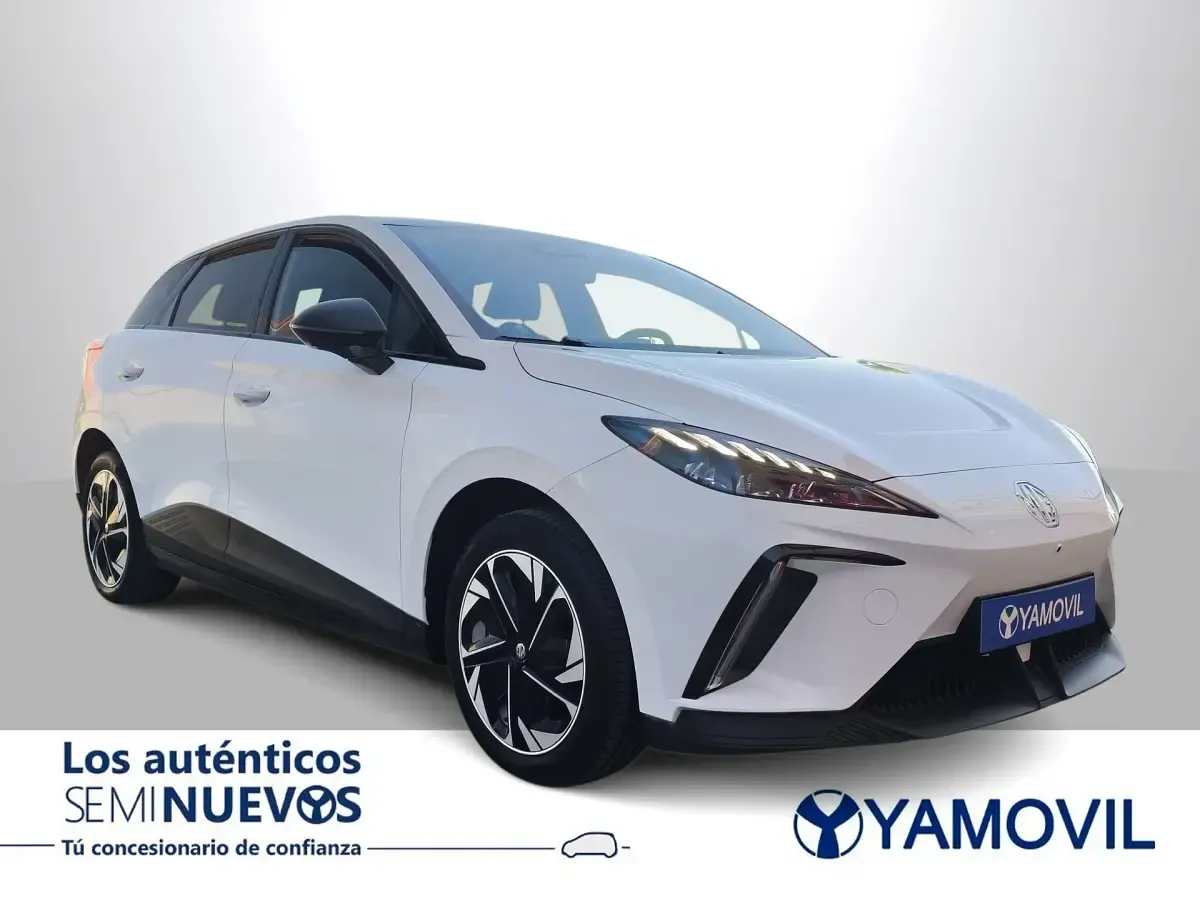 Usado MG MG4 EV Luxury 150 kW (204 CV) 2023 Eléctrico Utilitario