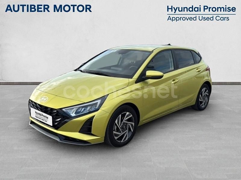 Amarillo Usado 2024 Hyundai i20 Berlina | 18.400 € (Precio justo) - Imagen 1/4