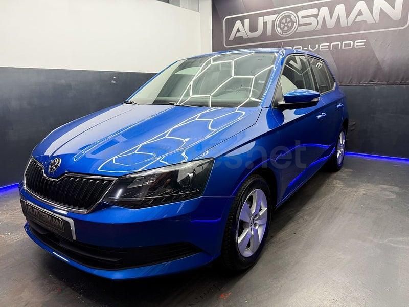 Usado Skoda Fabia 95 CV (69 kW) 2018 Azul Berlina