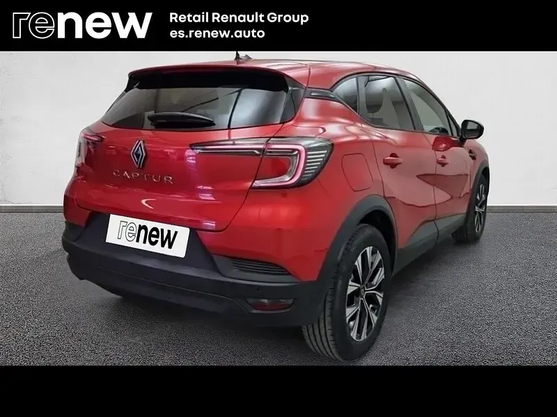 Usado Renault Captur Evolution 160 CV (117 kW) 2025 Rojo SUV