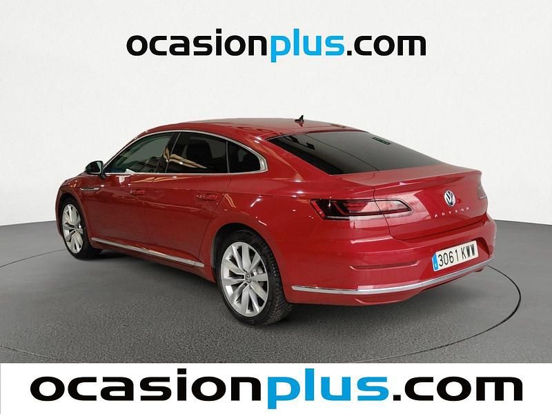 Usado VW Arteon Elegance 150 CV (110 kW) 2019 Rojo Berlina