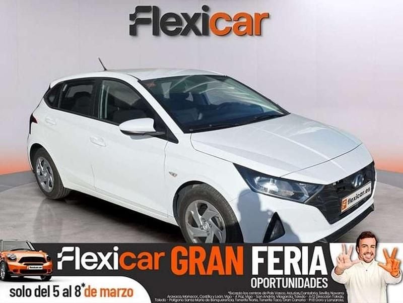 Usado Hyundai i20 84 CV (61 kW) 2021 Blanco Utilitario