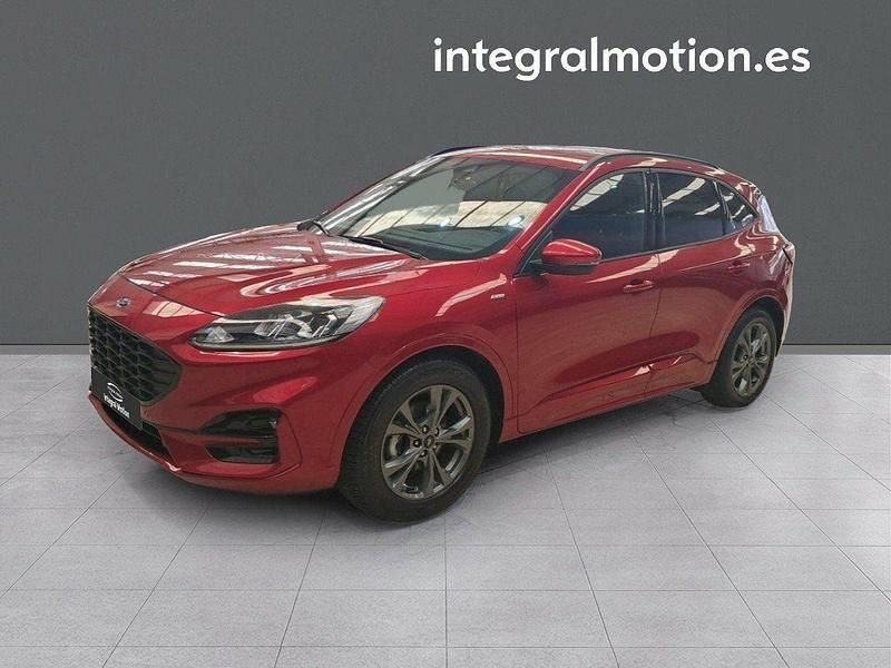 Rojo Usado 2021 Ford Kuga ST-Line SUV | 22.900 € (Un poco caro) - Imagen 1/4