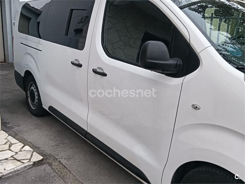 Usado Opel Vivaro 120 CV (88 kW) 2019 Blanco Monovolumen