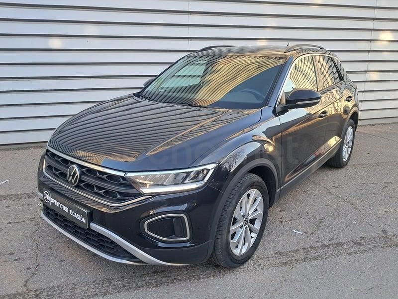 Usado VW T-Roc Life 110 CV (80 kW) 2022 Negro SUV