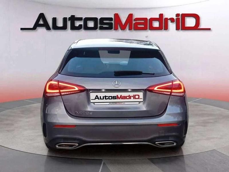 Usado Mercedes A220 151 CV (111 kW) 2019 Gris Berlina