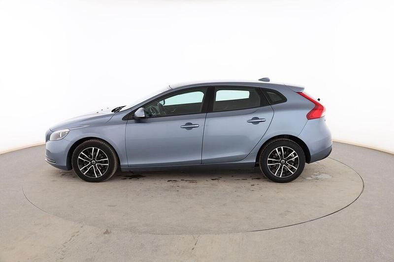 Usado Volvo V40 Momentum 120 HP (88 kW) 2016 Azul Carrinha