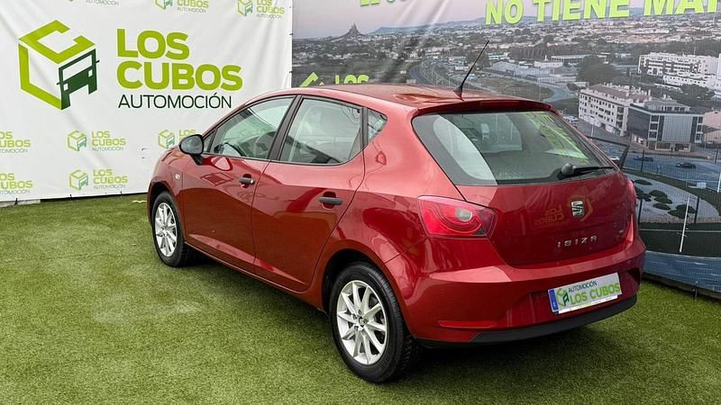 Usado Seat Ibiza Reference 90 CV (66 kW) 2014 Amarillo