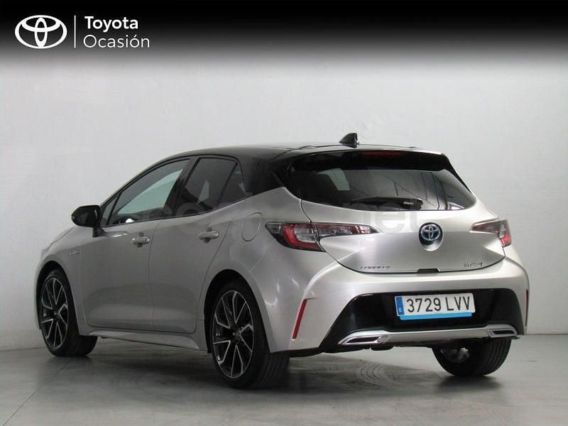 Usado Toyota Corolla Advance 184 CV (135 kW) 2022 Gris / plata Berlina