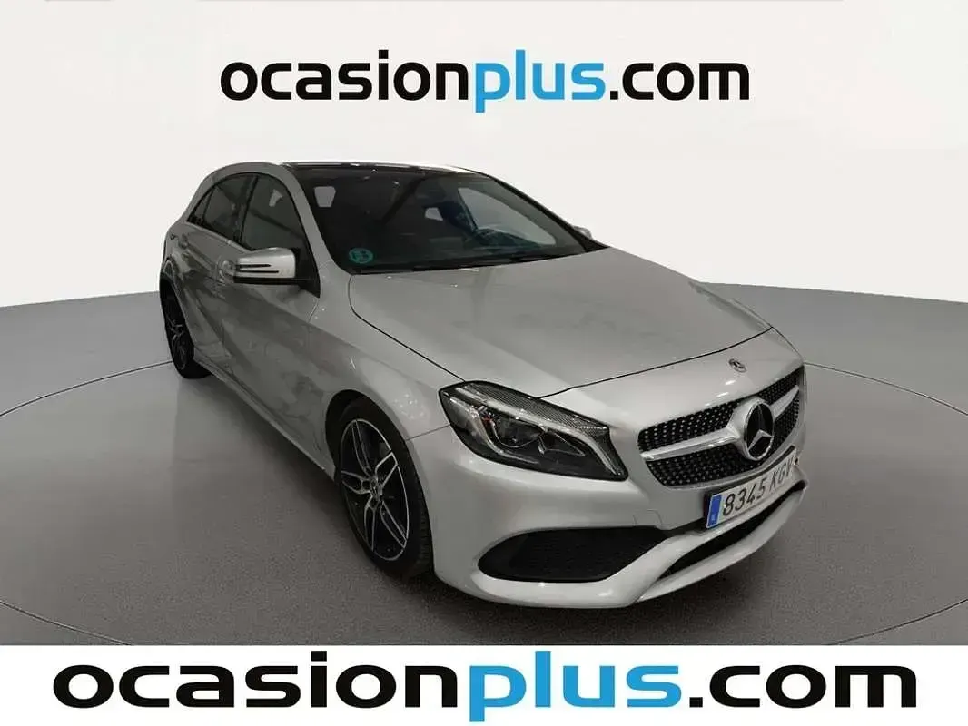 Usado Mercedes A200 136 CV (100 kW) 2018 Gris Utilitario