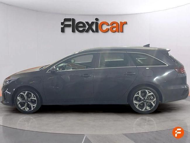 Usado Kia Ceed GT-Line 141 CV (103 kW) 2021 Gris Utilitario