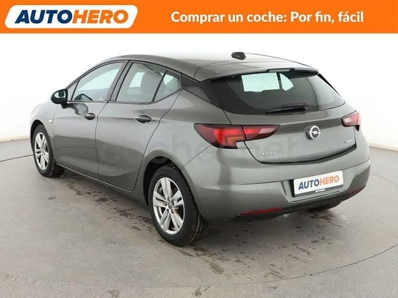 Usado Opel Astra Excellence 125 CV (91 kW) 2018 Gris Berlina