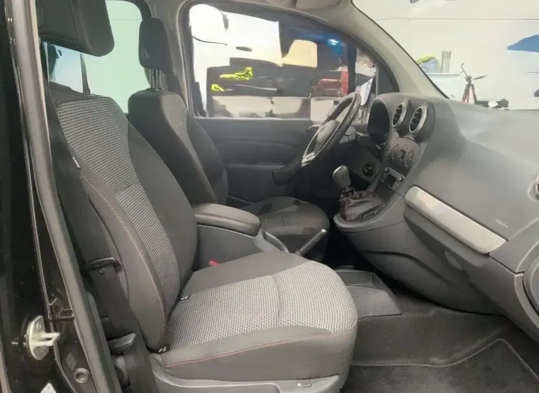 Usado Mercedes Citan 111 116 CV (85 kW) 2019 Negro Monovolumen