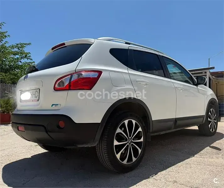 Usado Nissan Qashqai 360º 130 CV (95 kW) 2011 Blanco SUV