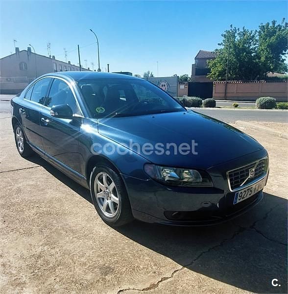 Azul Usado 2007 Volvo S80 Executive Berlina | 7999 € - Imagen 1/4