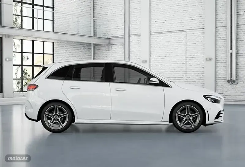 Usado Mercedes B200 149 CV (109 kW) 2025 Blanco Utilitario