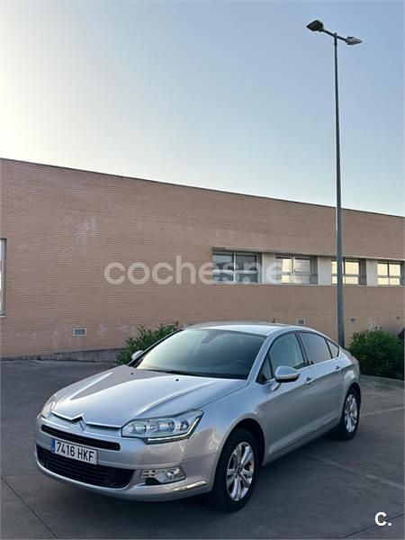 Gris / plata Usado 2012 Citroën C5 Berlina | 6499 € (Un poco caro) - Imagen 1/4