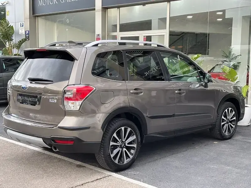 Usado Subaru Forester 148 CV (108 kW) 2016 Beige SUV