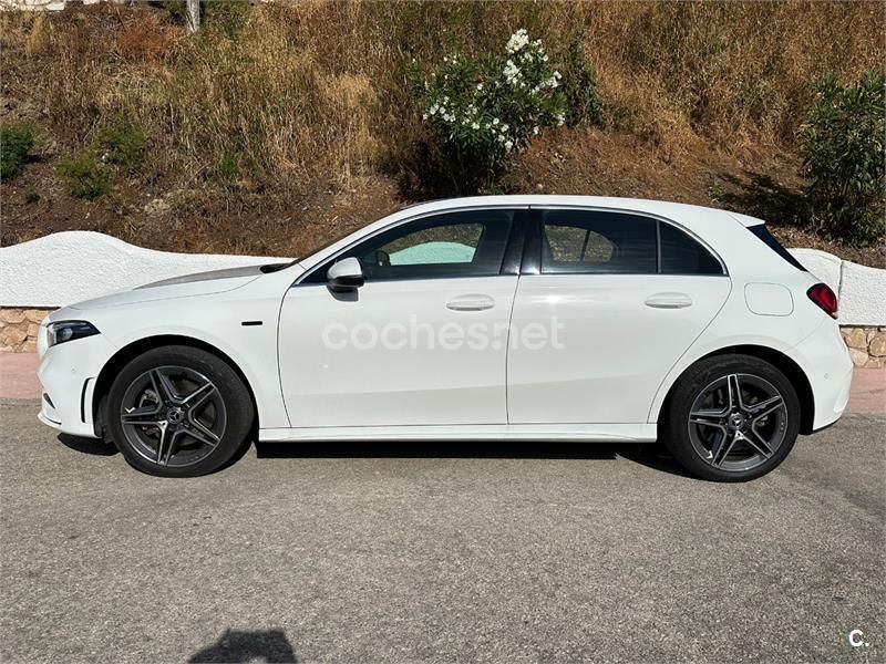 Usado Mercedes A250 218 CV (160 kW) 2021 Blanco Berlina
