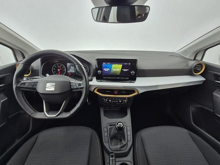 Usado Seat Ibiza Style 110 CV (80 kW) 2022 Blanco Berlina