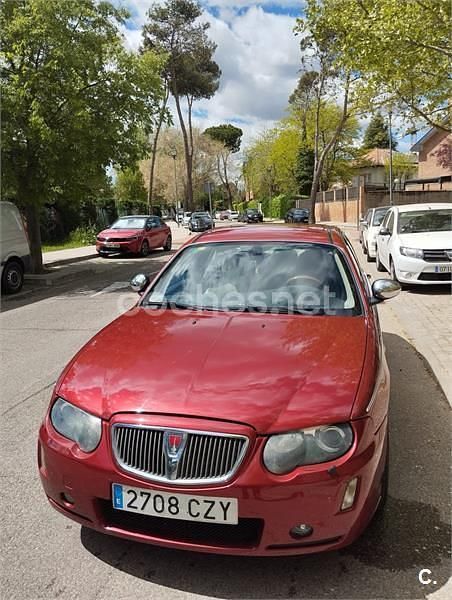 Usado Rover 75 131 CV (96 kW) 2004 Granate Berlina