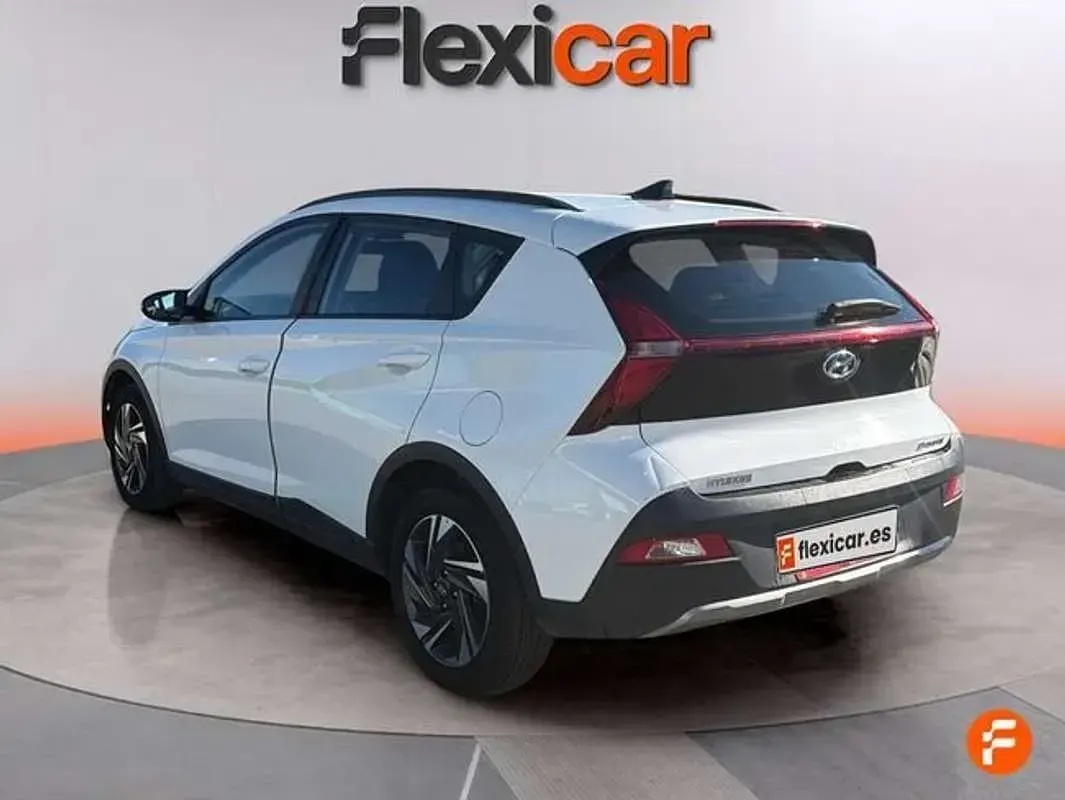 Usado Hyundai Bayon 84 CV (61 kW) 2023 Blanco SUV