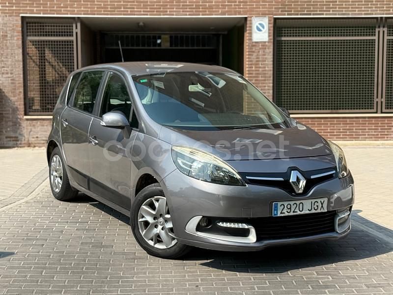 Gris / plata Usado 2013 Renault Scénic III Dynamique Monovolumen | 5490 € (Precio justo) - Imagen 1/4