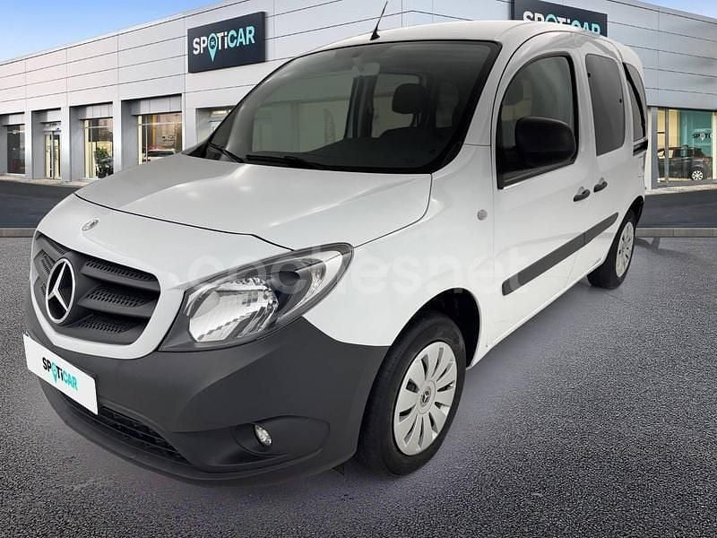 Blanco Usado 2020 Mercedes Citan 111 Familiar | 15.990 € (Un poco caro) - Imagen 1/4