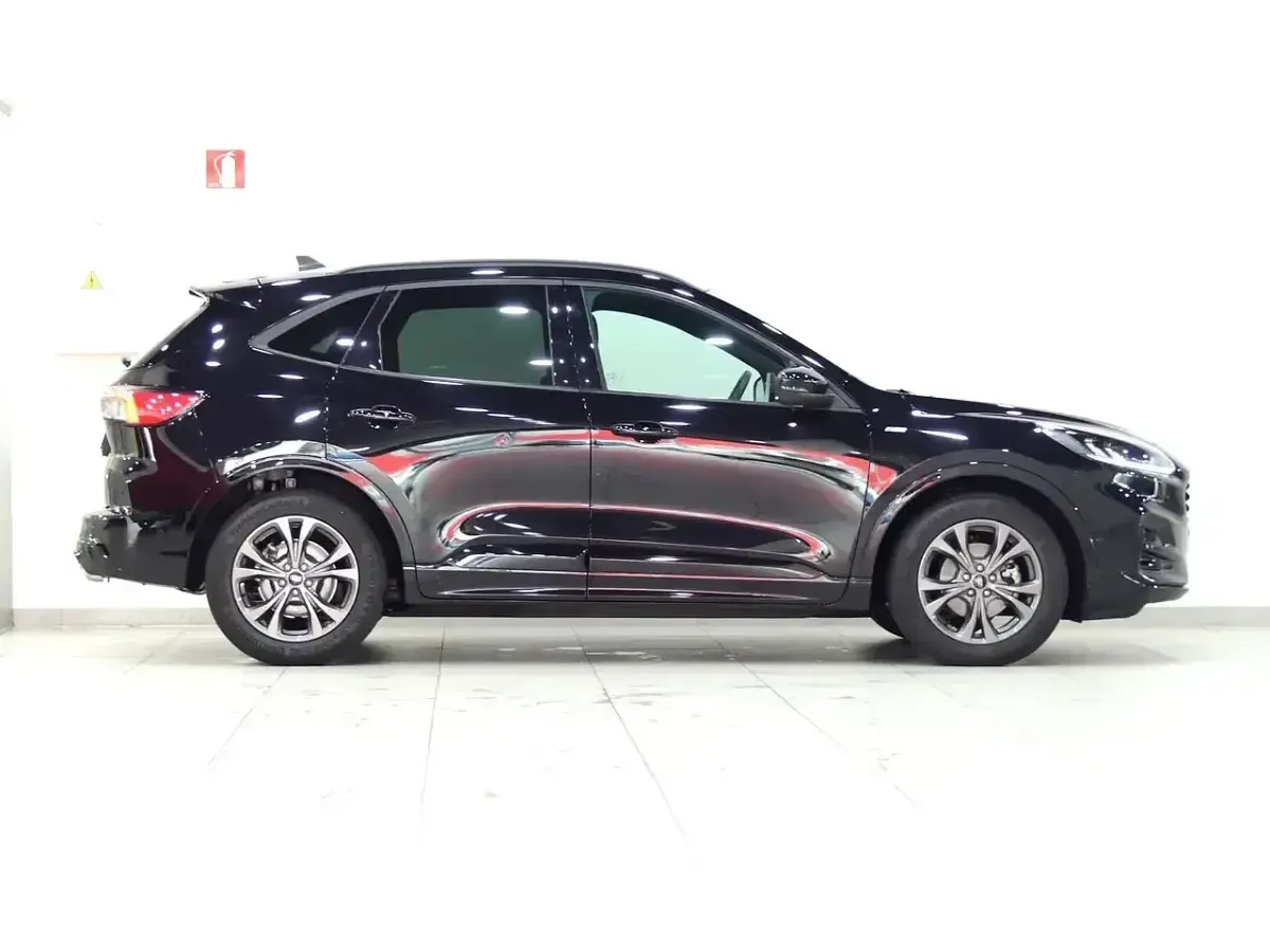 Occasion Ford Kuga ST-Line 190 PK (139 kW) 2021 Zwart SUV