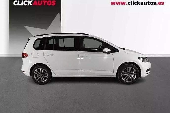 Usado VW Touran 150 CV (110 kW) 2025 Negro Monovolumen