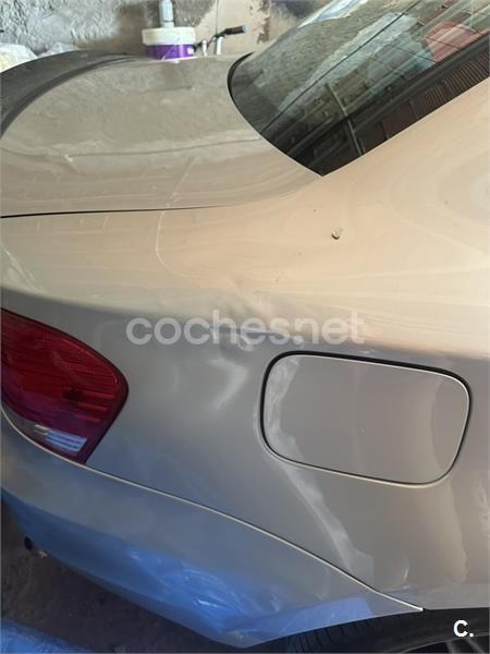 Gris / plata Usado 2010 BMW 120 Coupé Coupe | 4000 € - Imagen 1/4